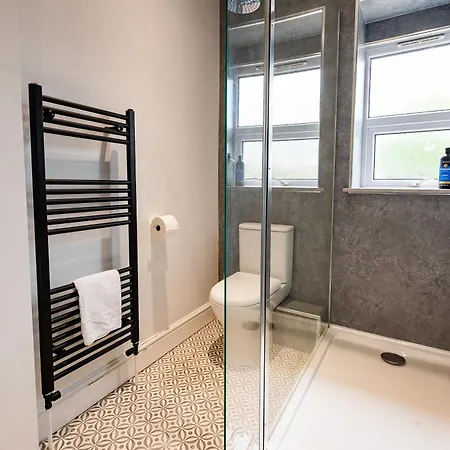 Stella's Cottage- Cute Traditional In South West By Stae-homes * Bristol