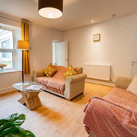 Ferienhaus Stella's Cottage- Cute Traditional In South West By Stae-homes *