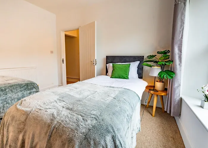 Stella's Cottage- Cute Traditional In South West By Stae-homes Ferienhaus Bristol